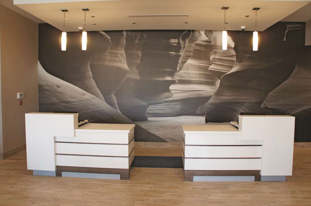 La Quinta By Wyndham At Lake Powell Hotel